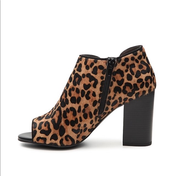Moda Spana Leopard Ferman Bootie - Picture 3 of 15